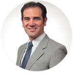 Dr. Lorenzo Córdova Vianello